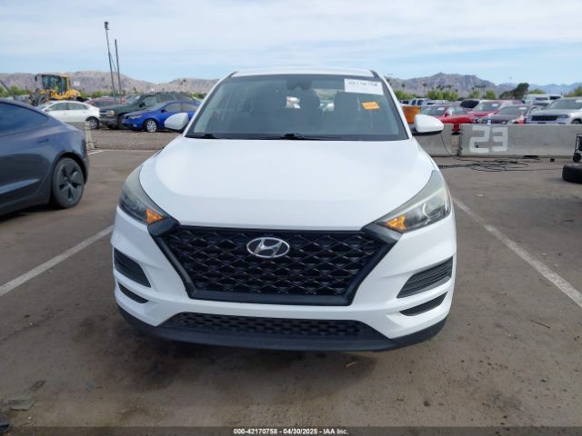 KM8J2CA4XLU159781 Hyundai TUCSON SE