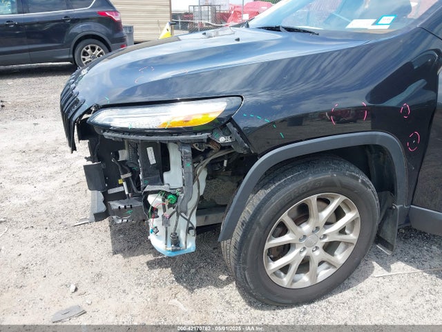 1C4PJMCB7GW117968 Jeep Cherokee