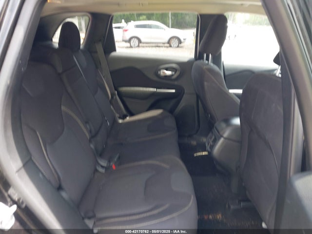 1C4PJMCB7GW117968 Jeep Cherokee
