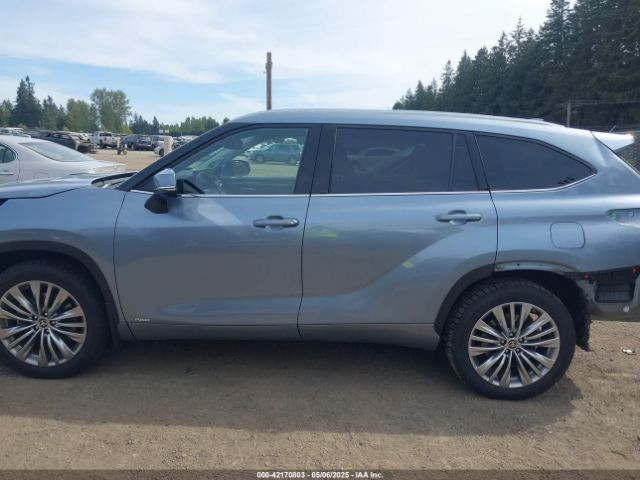 5TDEBRCH7NS098017 Toyota Highlander Hybrid Platinum
