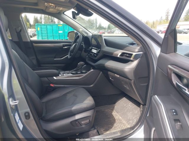 5TDEBRCH7NS098017 Toyota Highlander Hybrid Platinum