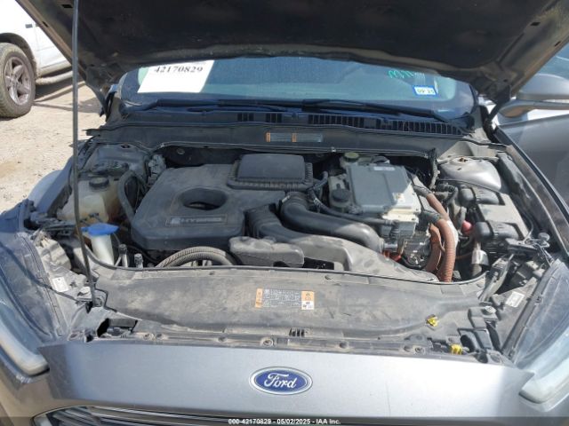 3FA6P0RUXER275593 Ford Fusion Hybrid Titanium