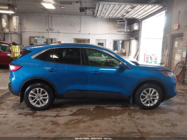 1FMCU9BZ7MUA06972 Ford Escape Se Hybrid