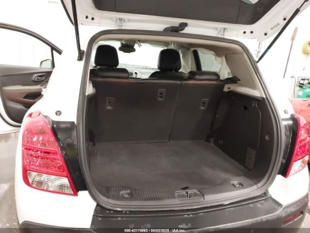 KL7CJTSB8FB118138 Chevrolet TRAX LTZ