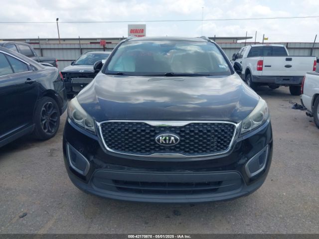 5XYPGDA50GG112670 KIA Sorento 3.3l Lx