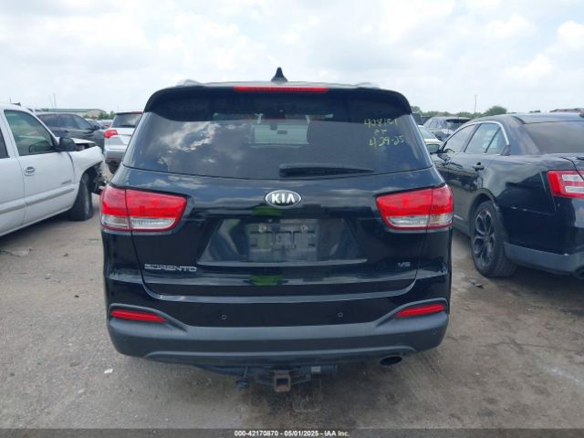 5XYPGDA50GG112670 KIA Sorento 3.3l Lx