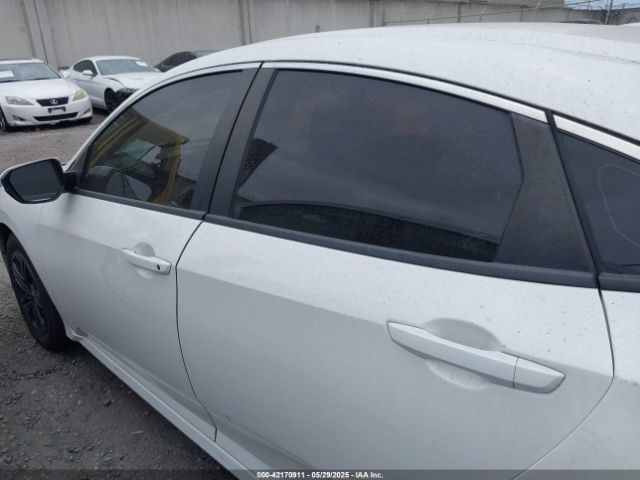 2HGFC2F68KH587637 Honda Civic Lx