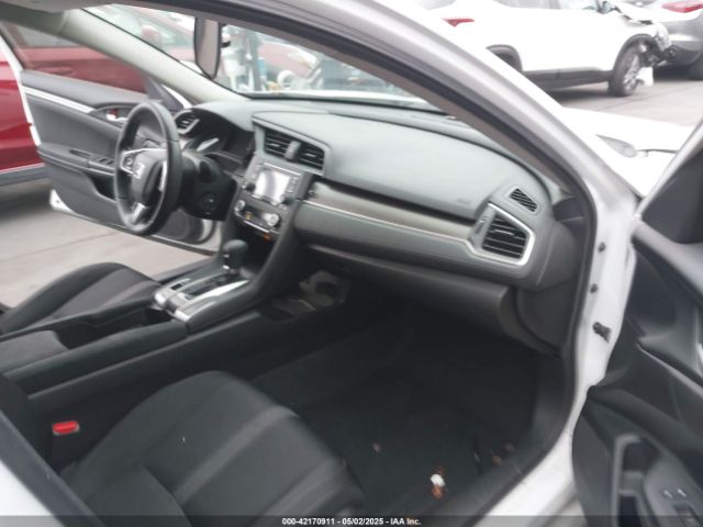 2HGFC2F68KH587637 Honda Civic Lx
