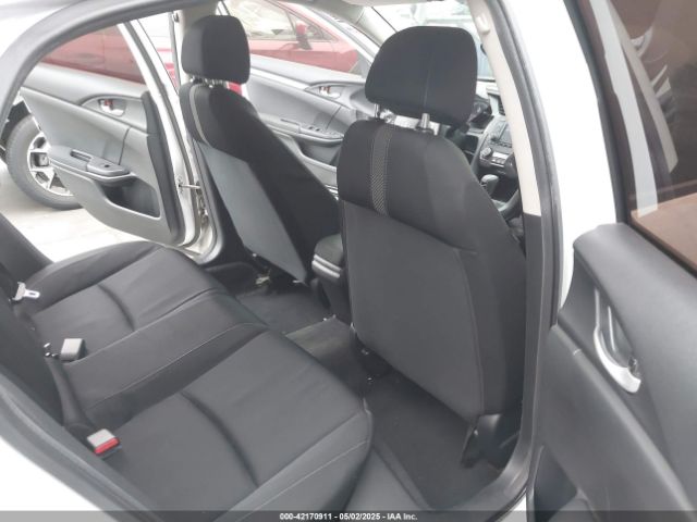 2HGFC2F68KH587637 Honda Civic Lx