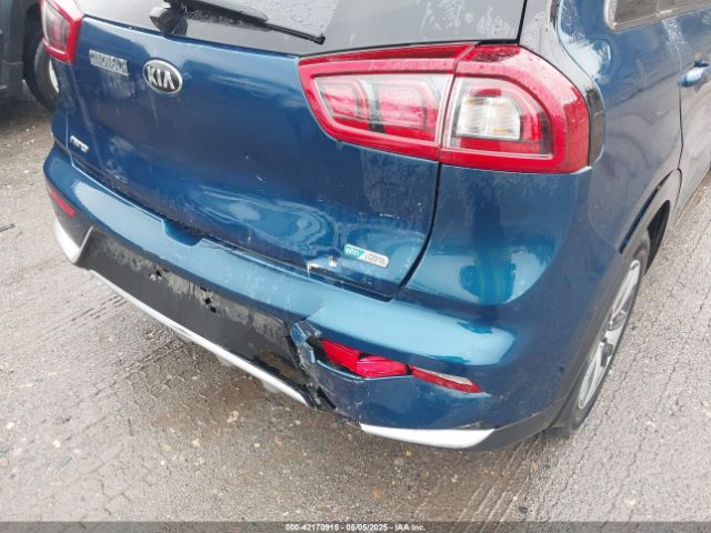 KNDCC3LC2J5176287 KIA NIRO EX
