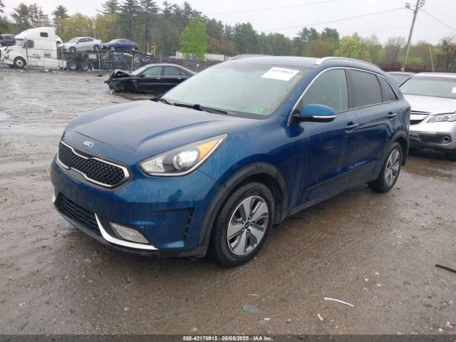 KNDCC3LC2J5176287 KIA NIRO EX