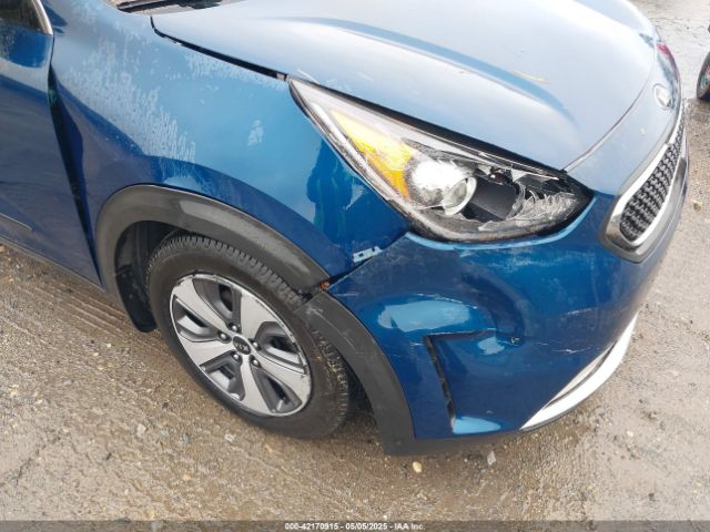 KNDCC3LC2J5176287 KIA NIRO EX