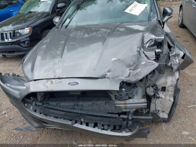 1FA6P0H72E5366419 Ford FUSION SE
