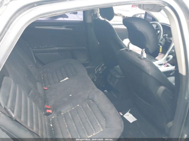 1FA6P0H72E5366419 Ford FUSION SE
