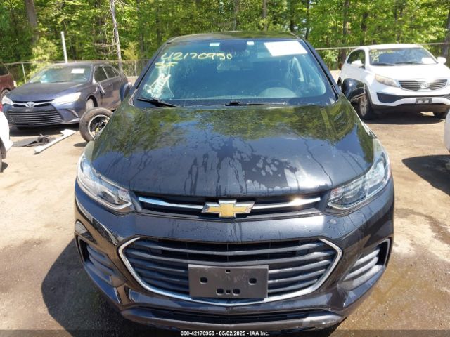 KL7CJKSB9LB067027 Chevrolet Trax Fwd Ls