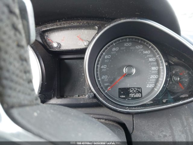 WUAAUAFG6EN001685 Audi R8 4.2