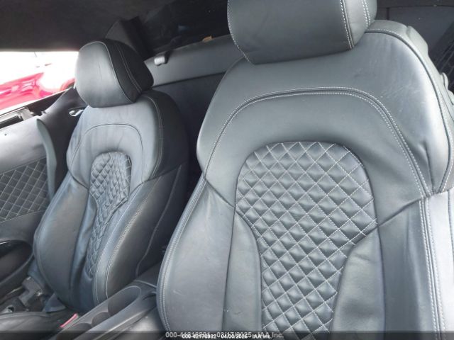 WUAAUAFG6EN001685 Audi R8 4.2