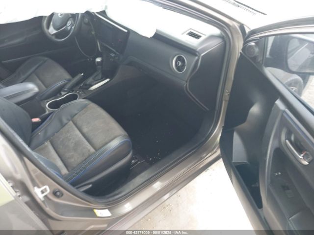 5YFBURHE7JP758393 Toyota COROLLA SE