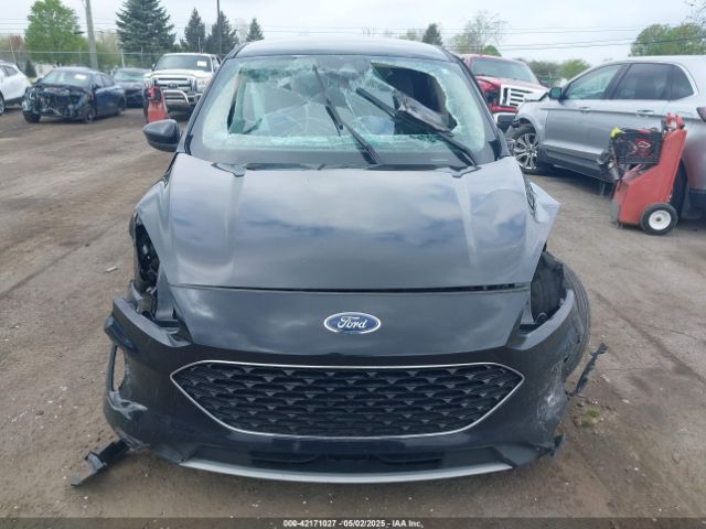 1FMCU9G68LUC41863 Ford ESCAPE SE
