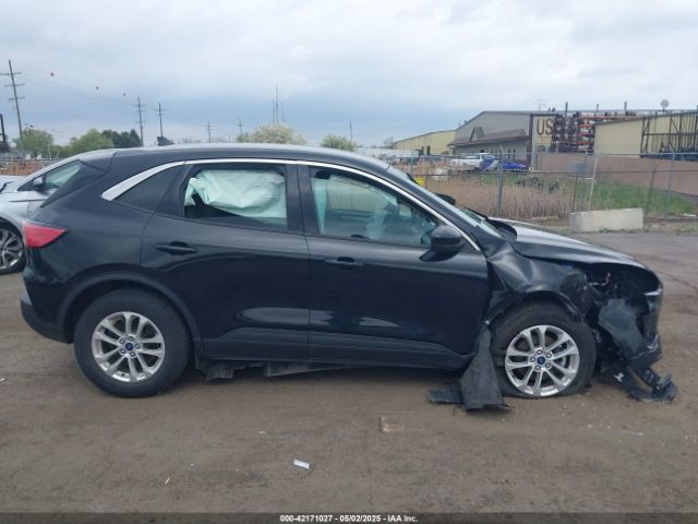 1FMCU9G68LUC41863 Ford ESCAPE SE