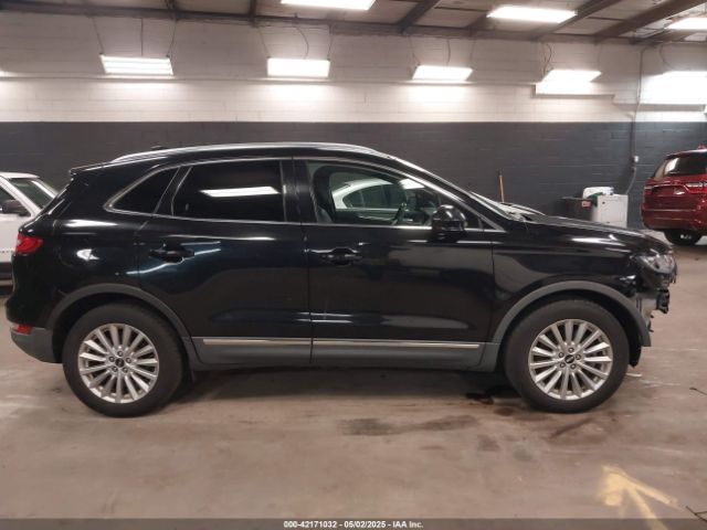 5LMCJ1D95KUL17768 Lincoln Mkc Standard