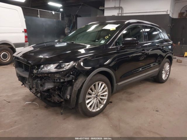 5LMCJ1D95KUL17768 Lincoln Mkc Standard