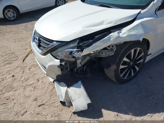 1N4AL3AP3HC496596 Nissan 2017