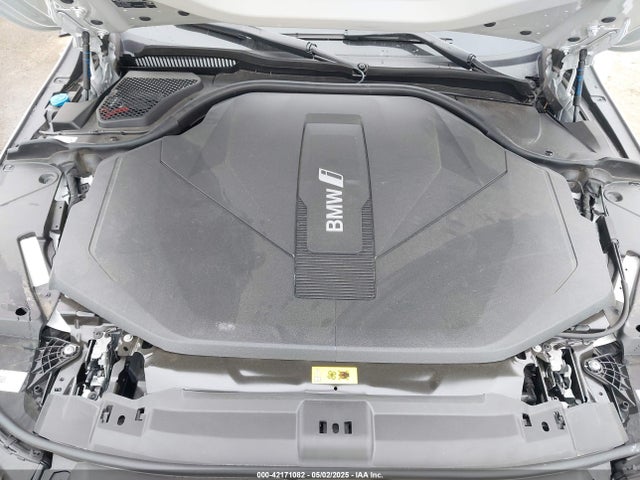 WBY33FK03RCR34684 BMW 2024