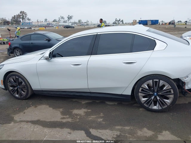 WBY33FK03RCR34684 BMW 2024