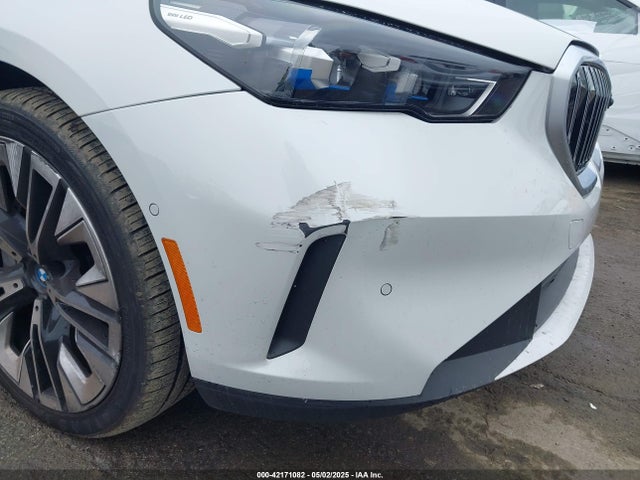 WBY33FK03RCR34684 BMW 2024