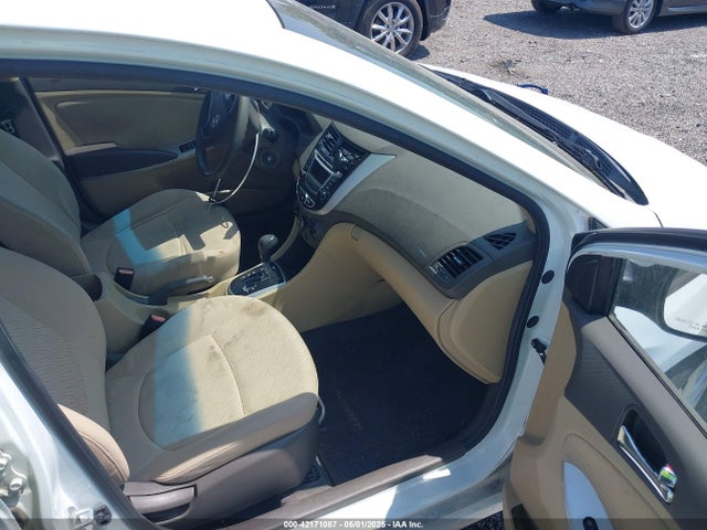 KMHCU4AE8EU589409 Hyundai ACCENT GLS