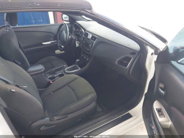 2011 CHRYSLER 200 1C3BC2EB4BN589344 Photo 4