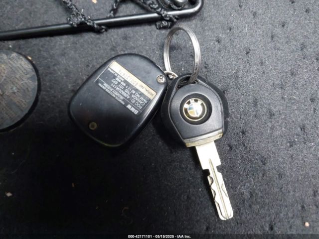2001 BMW Z3 WBACN53451LL46696 Photo 10