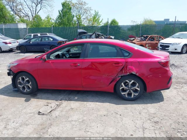 3KPF24AD7KE036498 KIA Forte Lxs