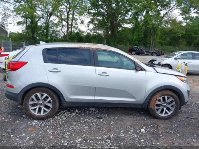 KNDPB3AC3F7787965 KIA Sportage Lx