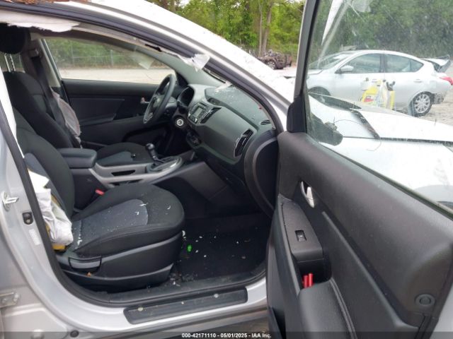 KNDPB3AC3F7787965 KIA Sportage Lx