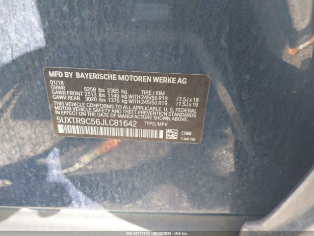 2018 BMW X3 5UXTR9C56JLC81642 Photo 8