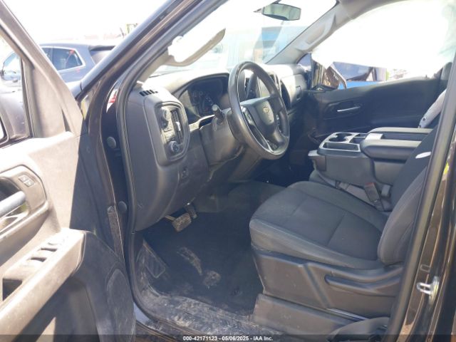 3GCPYBEK5MG240529 Chevrolet Silverado 1500 4wd  Short Bed Custom