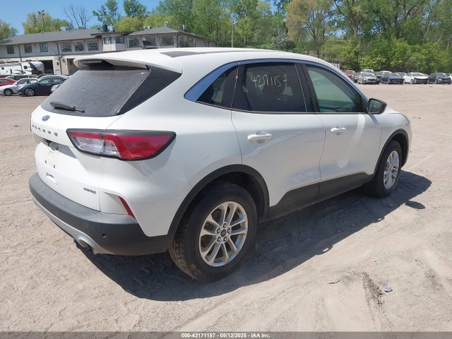 1FMCU9G65NUA60495 Ford ESCAPE SE