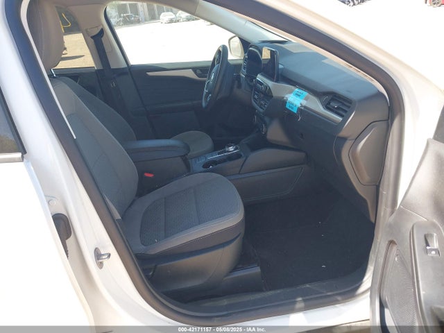 1FMCU9G65NUA60495 Ford ESCAPE SE