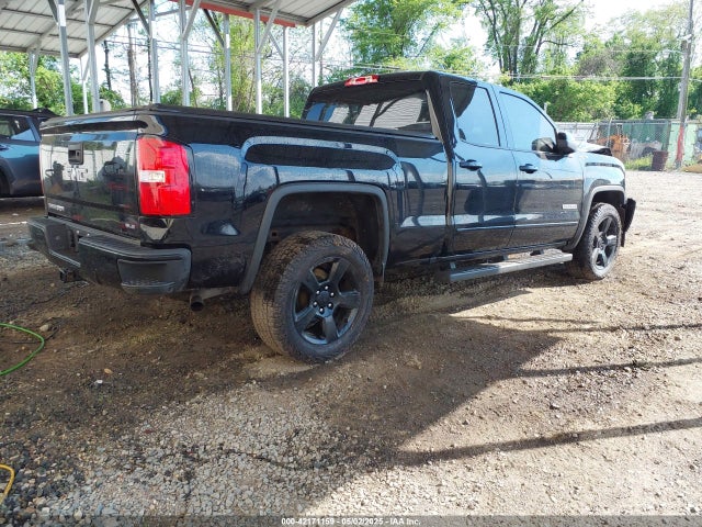 1GTV2MEC8JZ371821 GMC Sierra 1500 Sle