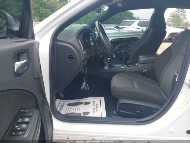 2021 DODGE CHARGER 2C3CDXBG1MH677746 Photo 4