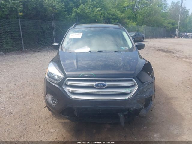 1FMCU0GD8JUD05911 Ford ESCAPE SE