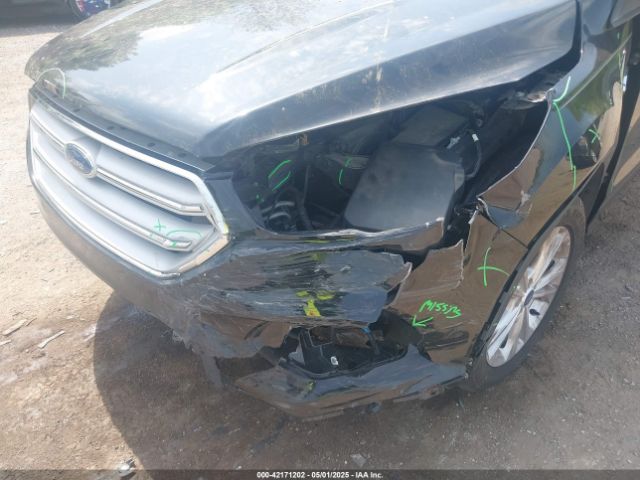 1FMCU0GD8JUD05911 Ford ESCAPE SE