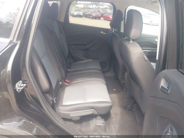 1FMCU0GD8JUD05911 Ford ESCAPE SE