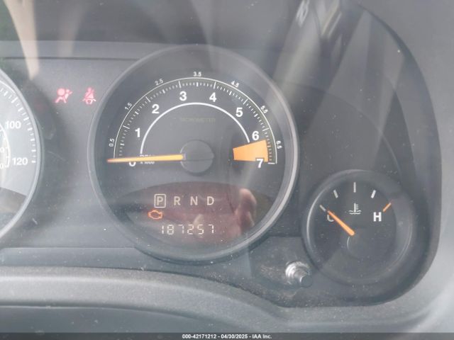 1C4NJCBA0ED524145 Jeep Compass Sport