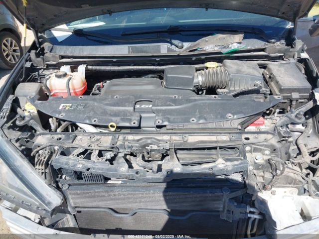 2C4RC1BG0HR826881 Chrysler Pacifica Touring-l
