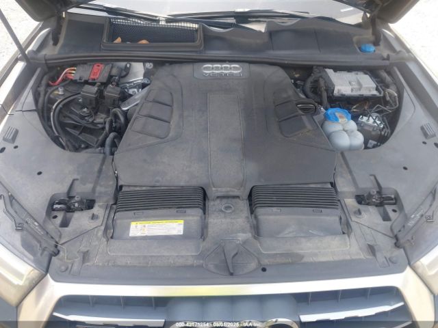 WA1VAAF75HD012608 Audi Q7 3.0t Premium
