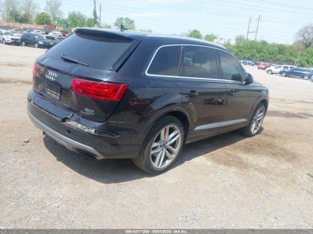 WA1VAAF75HD012608 Audi Q7 3.0t Premium