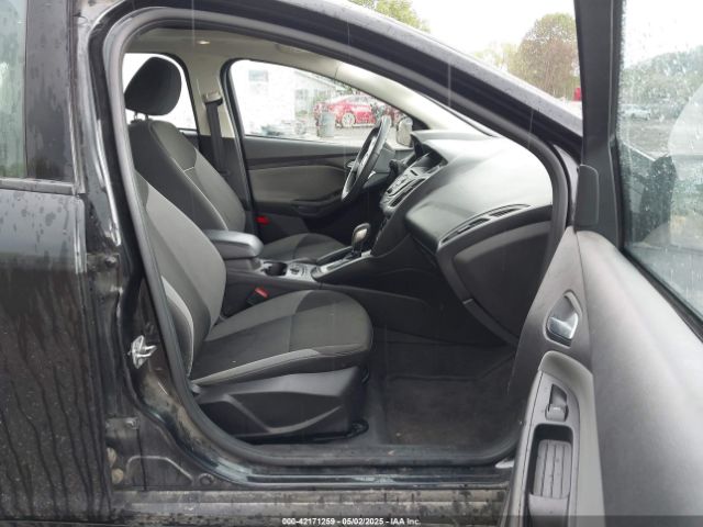 1FADP3F29EL292802 Ford FOCUS SE